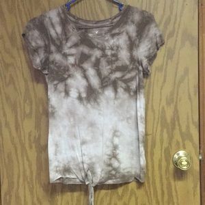 American Eagle tee shirt